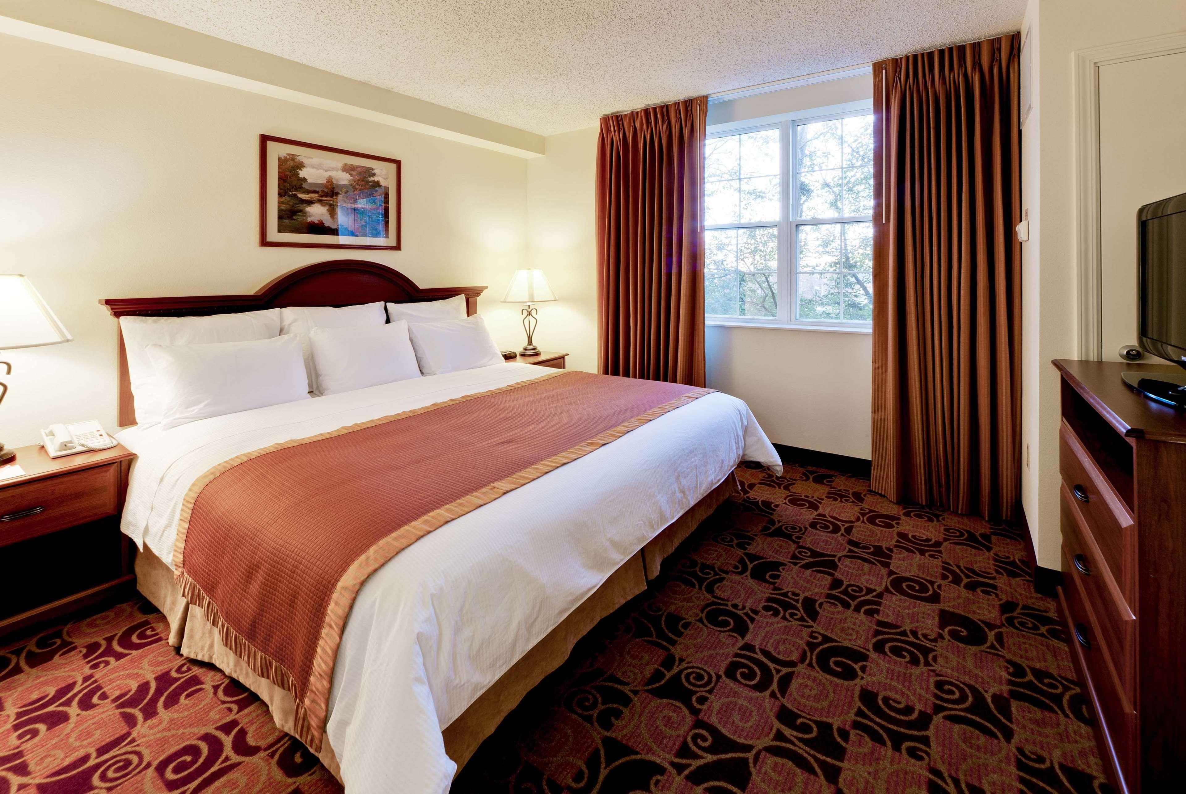 Hawthorn Suites By Wyndham Louisville East Kültér fotó