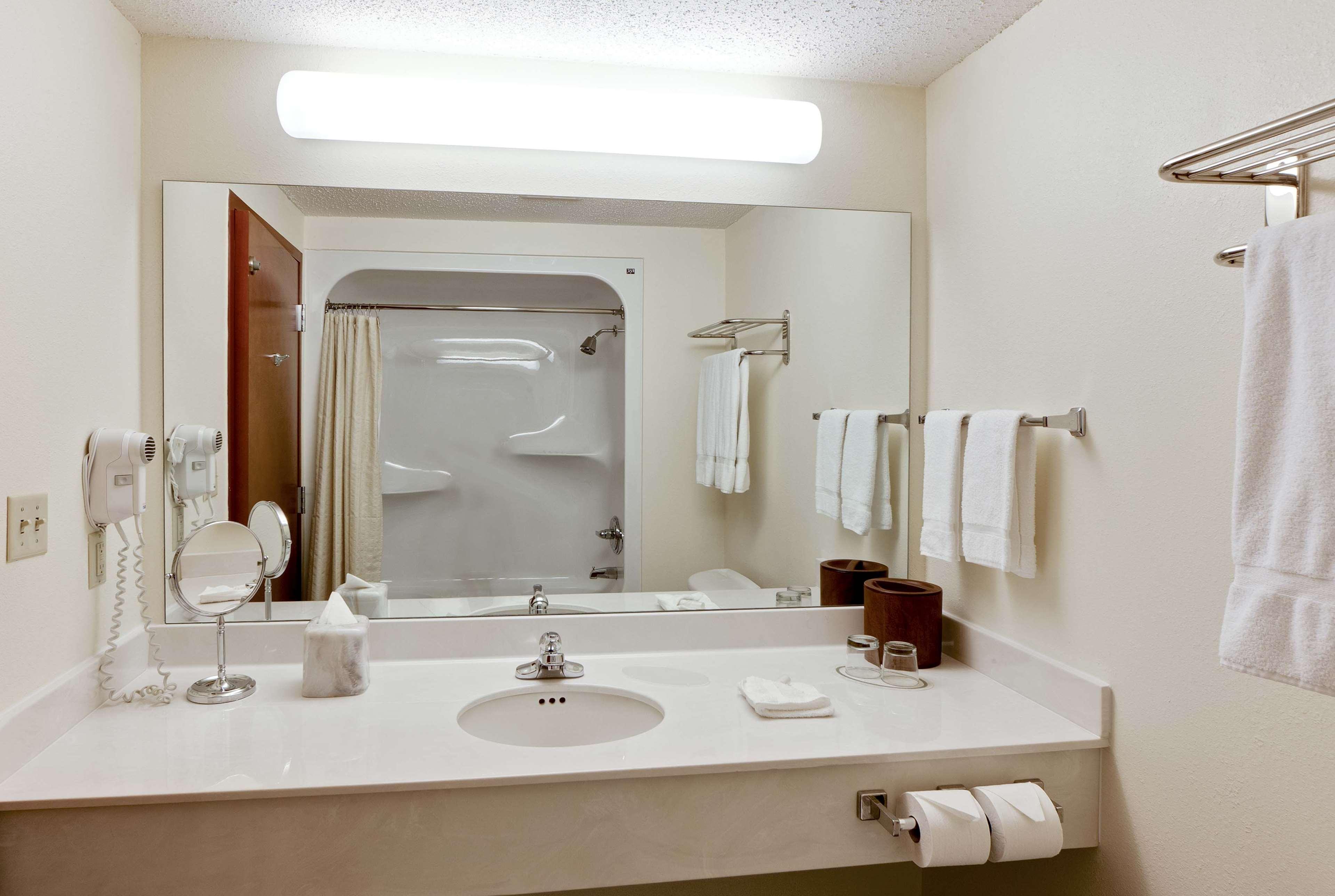 Hawthorn Suites By Wyndham Louisville East Kültér fotó